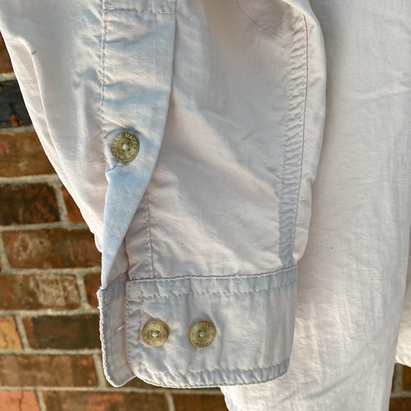 Magellan Size L Fishing Shirt Casual Button Down Relaxed Fit Tan Beige Pockets - Picture 9 of 10